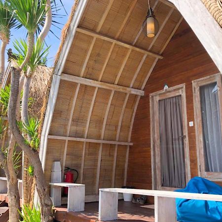 Paradesa Villa Gili Trawangan Exteriér fotografie